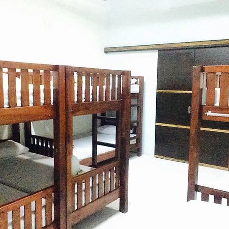 Zen Rooms Cordillera Family Vigan Exterior photo
